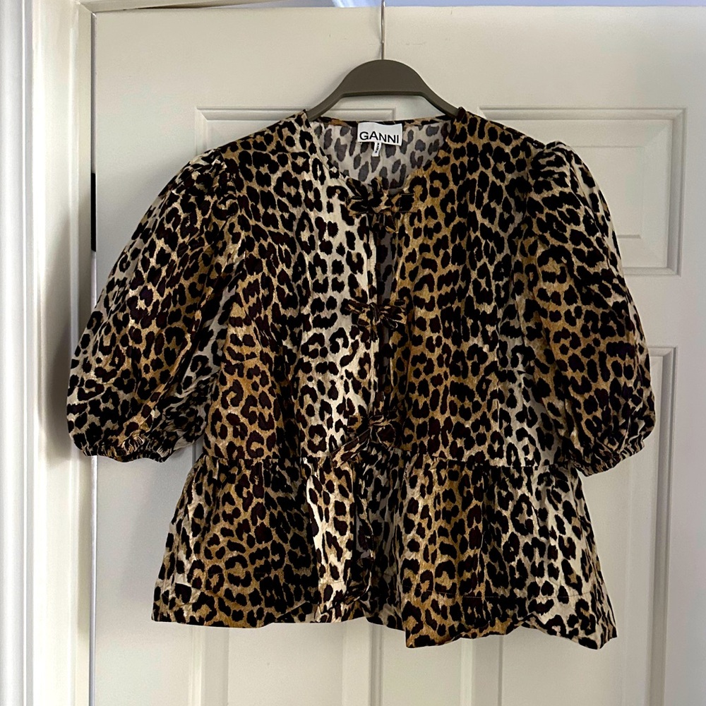 Ganni leopard print tie top - size 40
